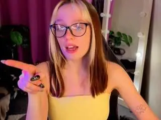 Camsoda Private Sex Chat of rocket-bunnyy