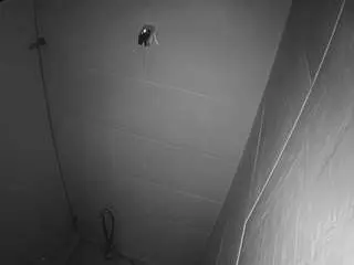 Camsoda Nude Webcam of voyeurcam-jb-shower-1