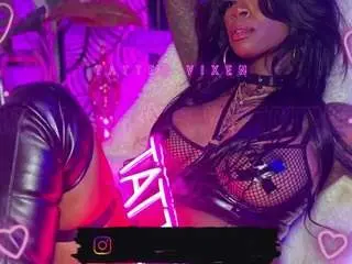 Camsoda Live Porn of iamtattedqueen