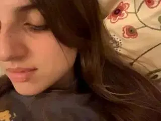 Camsoda Free Porn Cam of theolakassis