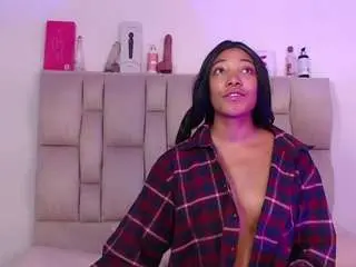 Camsoda Adult Webcams of esmeraldasweet0