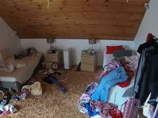 Camsoda Adult Video Chat of voyeurcam-julmodels-whitebed-3