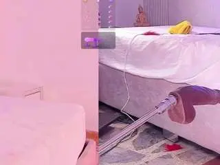 Camsoda Free Live Porn of lunaacurly
