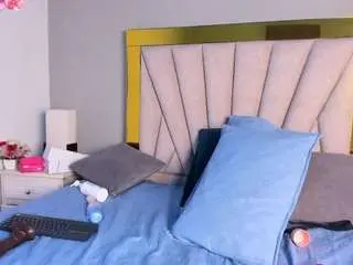 Camsoda Private Sex Chat of vahiolet-fuentes1