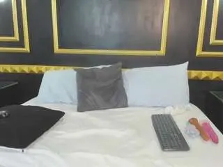 Camsoda Free Live Porn of bombom-fox