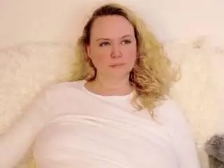 Camsoda Watch Live Sex Cams of laurasky