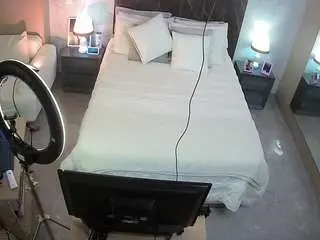 Camsoda Free Live Porn of voyeurcam-casa-salsa-bedroom-3