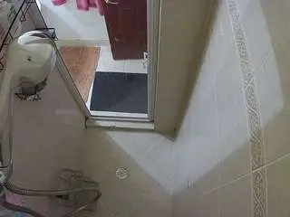 Camsoda Private Sex Chat of voyeurcam-baileybase-shower