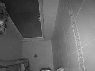 Camsoda Free Porn Cam of voyeurcam-baileybase-shower