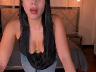 Camsoda Nude Webcam of charlottecox1