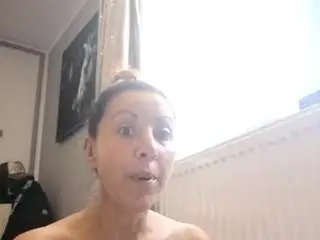 Camsoda Nude Webcam of brenda89