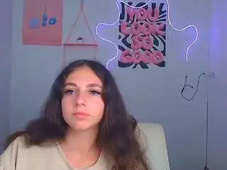 Camsoda Nude Webcam of olivialiveu