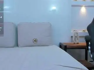 Camsoda Sex Cam of zenda-evans
