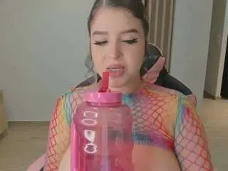 Camsoda Sex Cam of irinasiilver