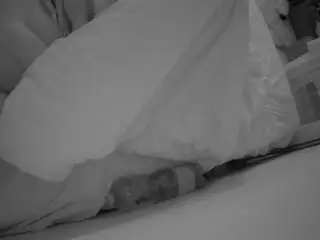 Camsoda Live Sex of voyeurcam-julmodels-whitebed-4