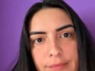 Camsoda Nude Webcam of britneyquenn18
