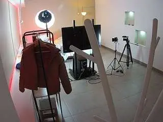Camsoda Watch Live Sex Cams of voyeurcam-jb-room-1