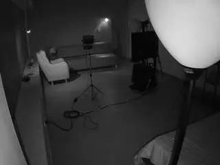 Camsoda Adult Webcam of voyeurcam-jb-room-1
