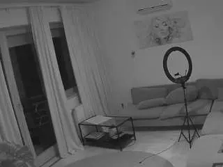Camsoda Best Webcam of voyeurcam-julmodels-living-1