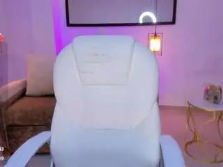 Camsoda Nude Webcam of saracruz-1