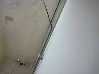 Camsoda Free Live Porn of voyeurcam-casa-salsa-bathroom-7
