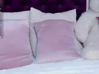 Camsoda Nude Webcam of lunabloomm