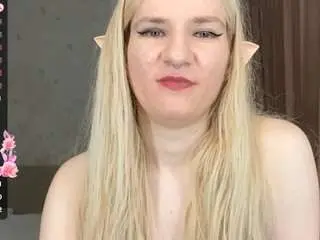 Camsoda Adult Webcam of keiraharkenreader
