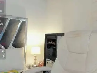 Camsoda Best live sex cam show of curvy-samantta