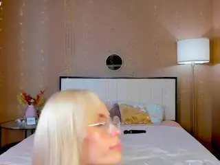 Camsoda Sex Cam of bellatip