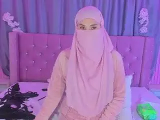 Camsoda Nude Webcam of melanyqueen