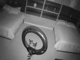 Camsoda Free Live Porn of voyeurcam-casa-salsa-versus-room