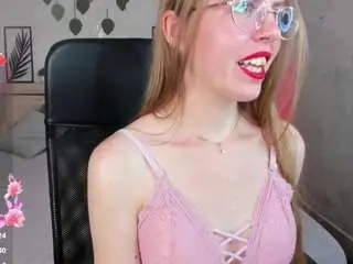 Camsoda Watch Live Sex Cams of joann-shermann