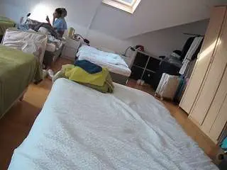 Camsoda Free Live Porn of voyeurcam-julmodels-bed-1