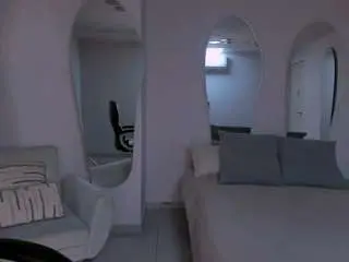 Camsoda Nude Webcam of isabellamoretti