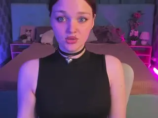 Camsoda Live Porn of emili-hols