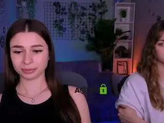 Camsoda Free Live Porn of flora-ri