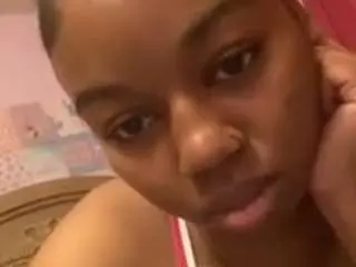 Camsoda Live Sex of esmeeceline89