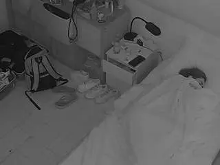 Camsoda Live Sex of voyeurcam-julmodels-bed-7