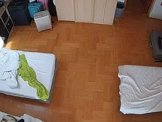 Camsoda Private Sex Chat of voyeurcam-julmodels-bed-7