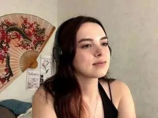 Camsoda Free Porn Cam of emy-bloom