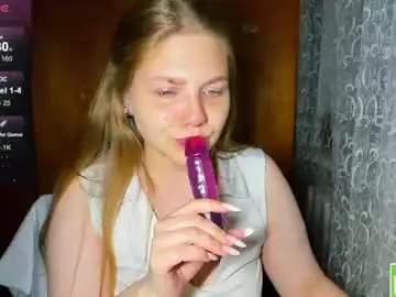 Chaturbate Watch Live Sex Cams of emmafrizea