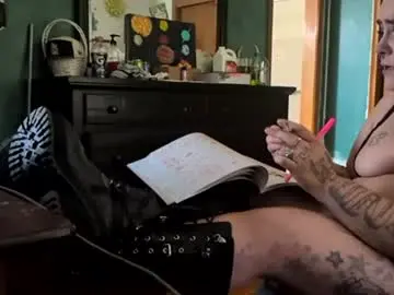Chaturbate Best live sex cam show of mindyourvib3z