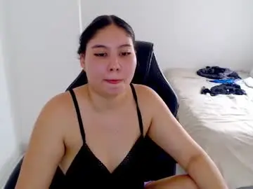 Chaturbate Live Sex Cam of blumbum