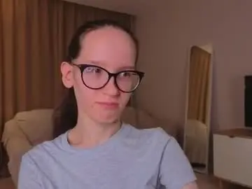 Chaturbate Live Sex Cam of lynettebails
