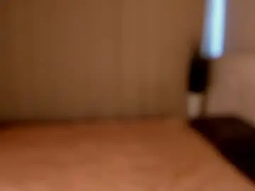 Chaturbate Live Sex Cam of chloedeccker