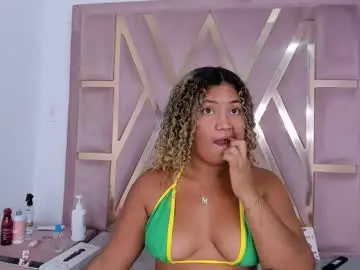Chaturbate Sex Cam of ambarglowasm