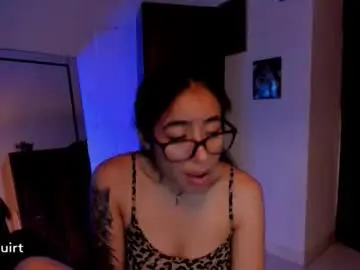 Chaturbate Adult Webcams of ave_fenix69