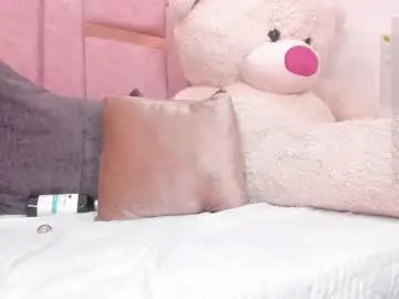 Chaturbate Nude Webcam of emily_daarell