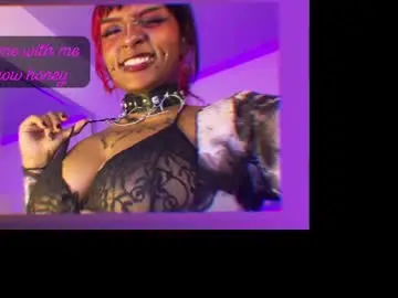 Chaturbate Adult Webcam of morticia_420
