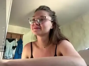 Chaturbate Free Live Porn of lucindascercy